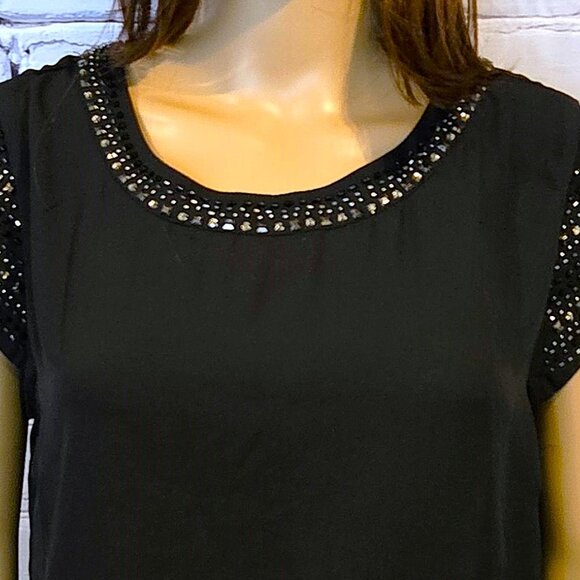 TRISTAN, Black short sleeve top with metallic bead detailing - Picture 5 of 11